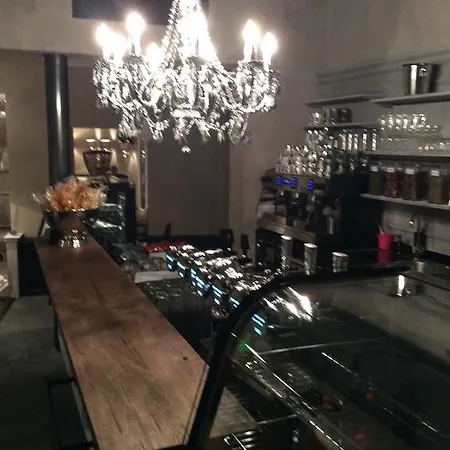 Landcafe Mit Mini Bed & Breakfast *