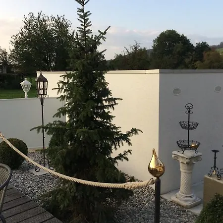 Aebis 4* בורגדורף