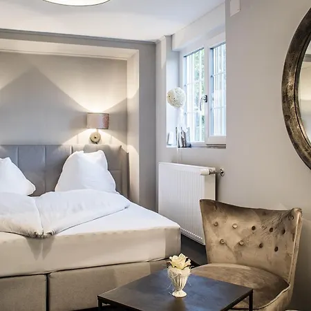 Aebis 4* בורגדורף